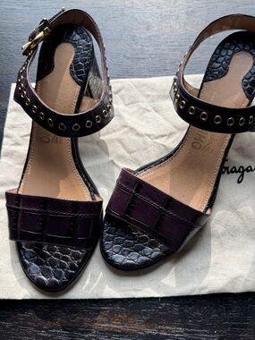 Salvatore Ferragamo Low Heel Sandal European Size 7B